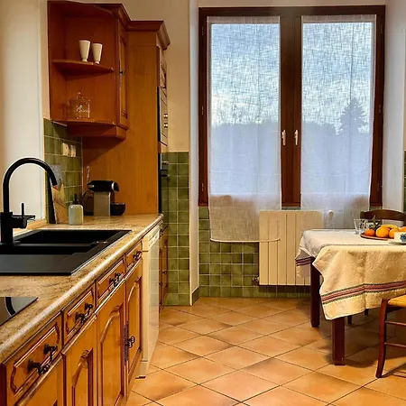 1 Bedroom Amazing In * Nanteuil-en-Vallée