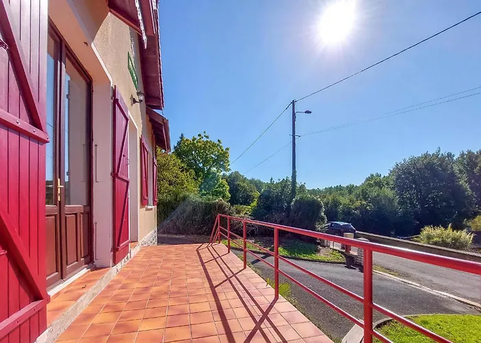 Pet Friendly In With Wifi * Nanteuil-en-Vallée